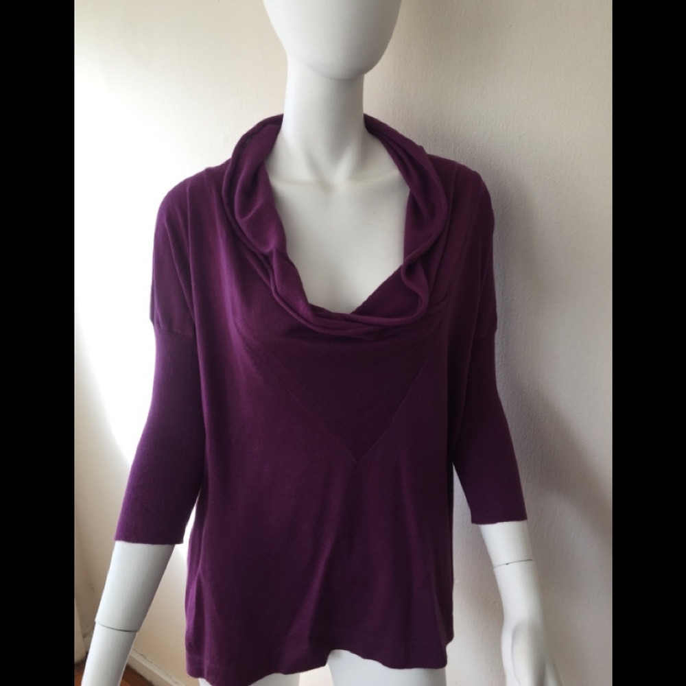 NWT Cullen Aubergine silk/cotton/cashmere soft vneck top